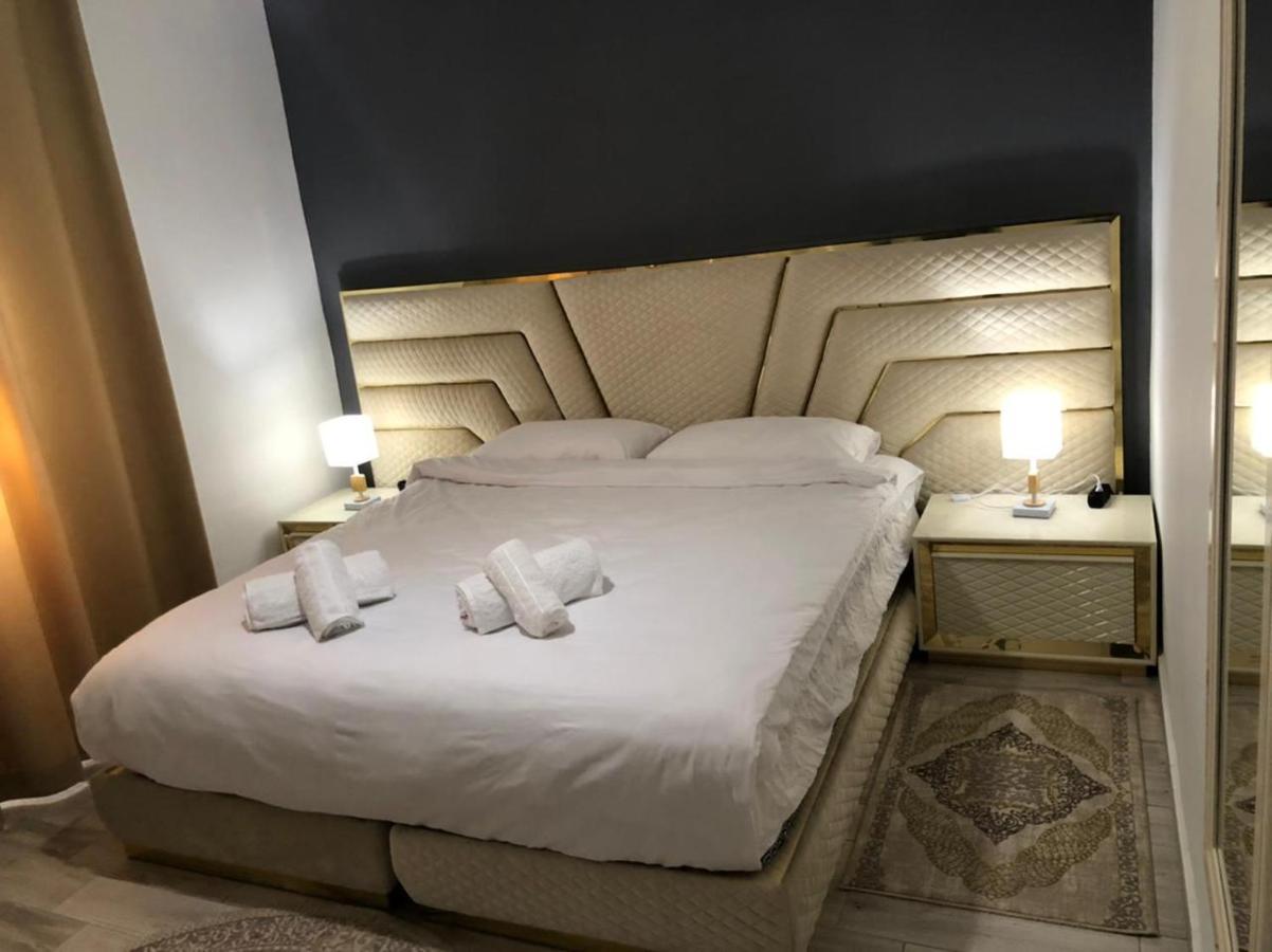 Home Center Корча Екстер'єр фото